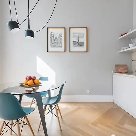 Apartamento Elegante Com Varanda Lägenhet