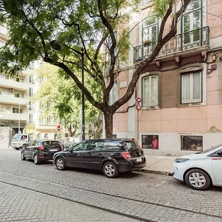 Apartamento Elegante Com Varanda *